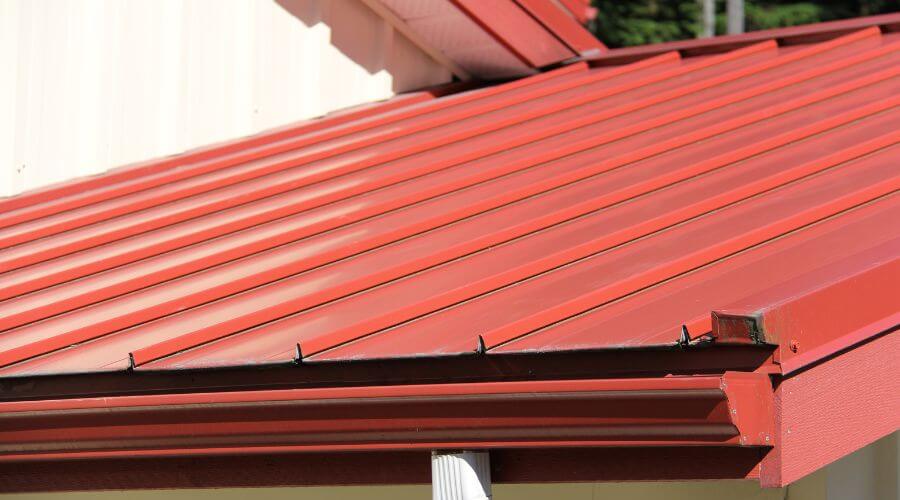 Professional metal roof installation in Story City, IA
